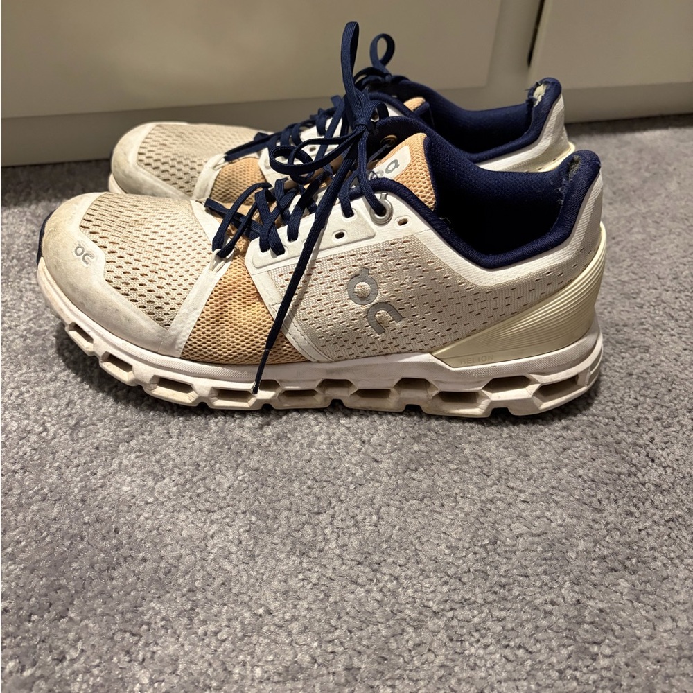 On Women's Athletic Shoes - Cream and Navy